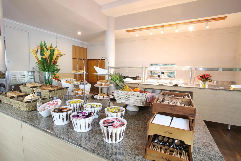 Hotel Mantra Club Croc Airlie Beach Esterno foto